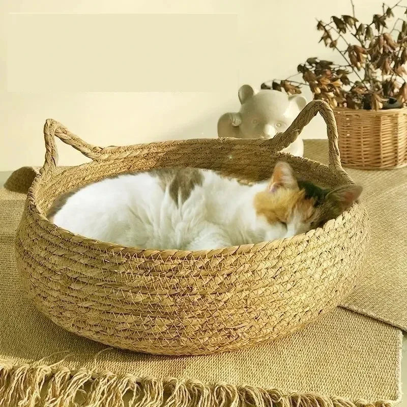 Pure hand-woven rattan cat nest